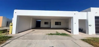 13_2695 | En Renta bonita Casa Una Planta, Ampliación Viñedos | Integralia Grupo Inmobiliario
