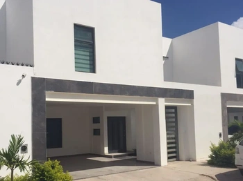 1_2464 | CASA AMUEBLADA EN RENTA, EN PRIVADA | Integralia Grupo Inmobiliario