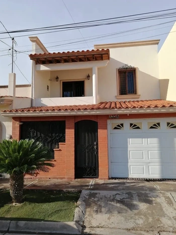 5_1919 | CASA EN RENTA FRAC CAMPESTRE AMUEBLADA | Integralia Grupo Inmobiliario