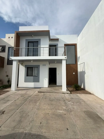 5_2900 | CASA EN RENTA FRACC VIÑEDOS 3 REC AMUEBLADA | Integralia Grupo Inmobiliario